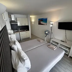  Apartment Cozy In Cristianos Free Wifi